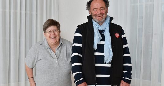 Frau Ramseier und Christoph Stoll im Lorrainehof Bern